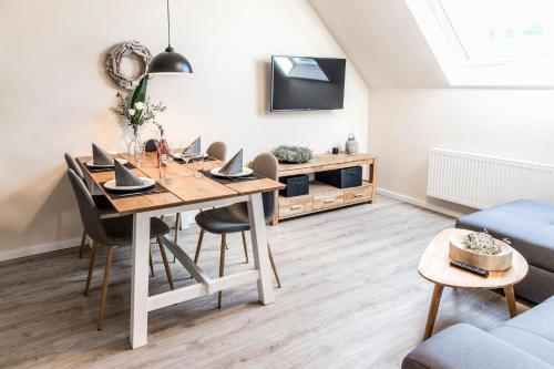 Smart Resorts Haus Jade Ferienwohnung 203 — 4-Star Luxury Hotel in Winterberg, Germany