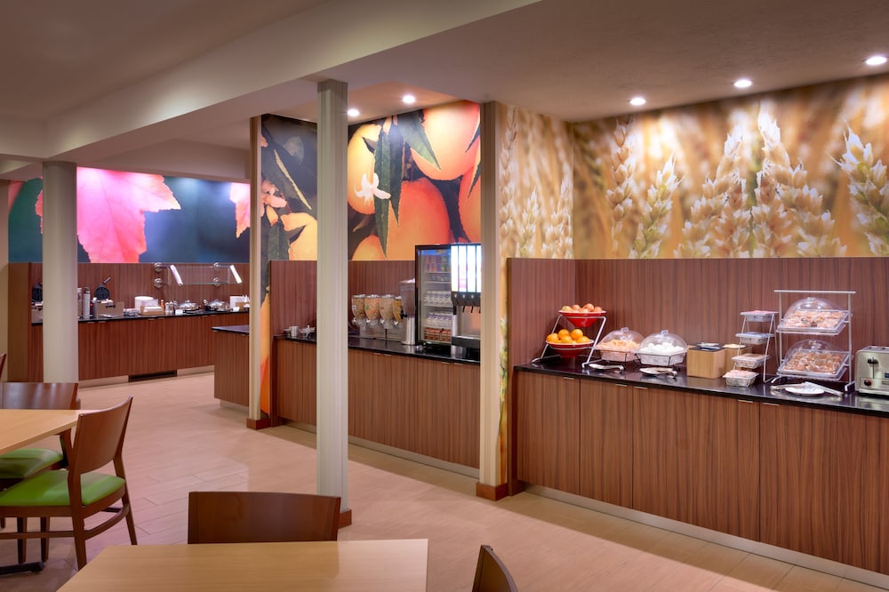 Fairfield Inn and Suites by Marriott Salt Lake City Downtown - photo 40
