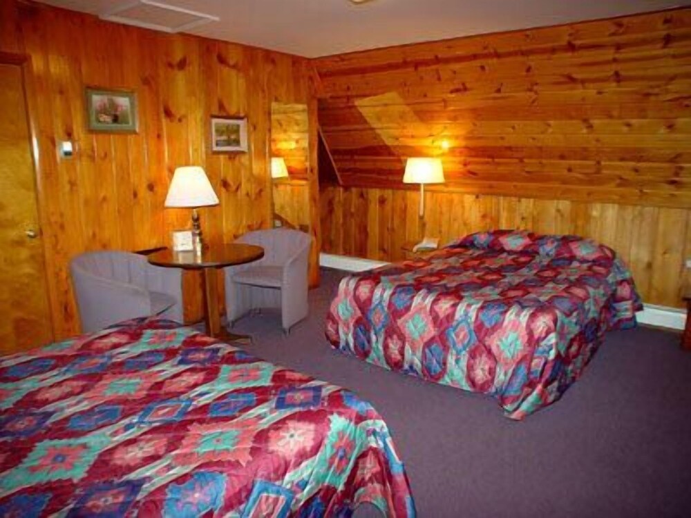 Pahaska Tepee Resort - photo 4
