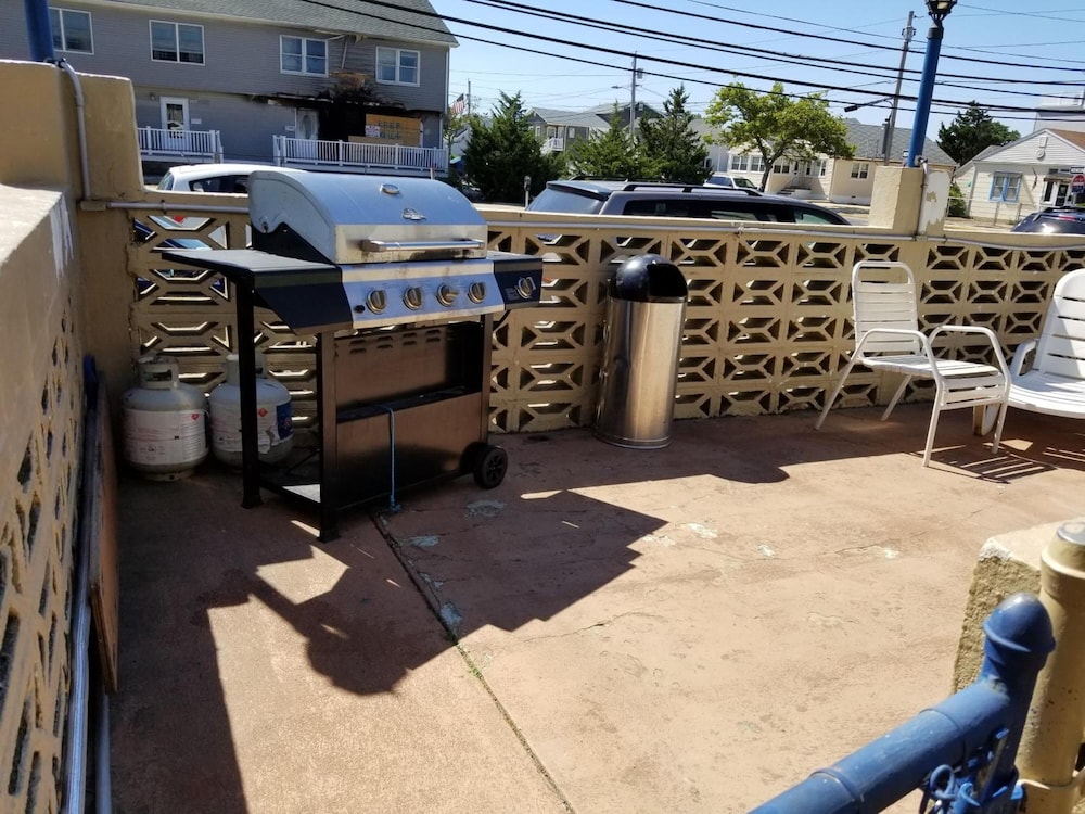Atlantic Inn - photo 18