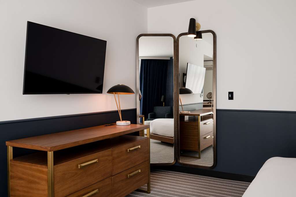 Cambria Hotel Boston Somerville - photo 45