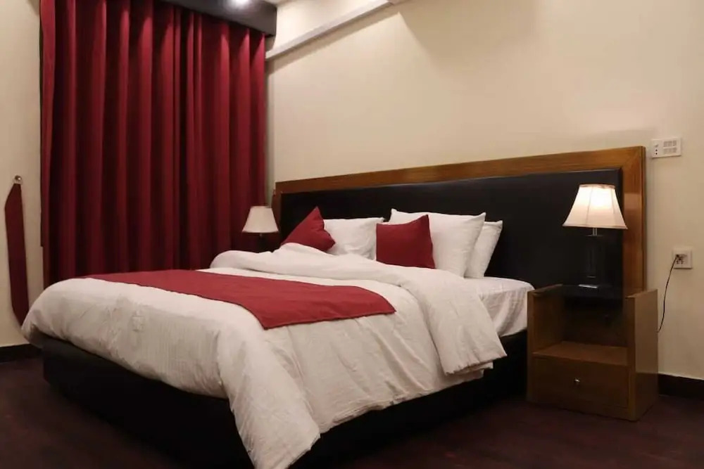 Safa Hotel - carbon neutral hotel in Lahore
