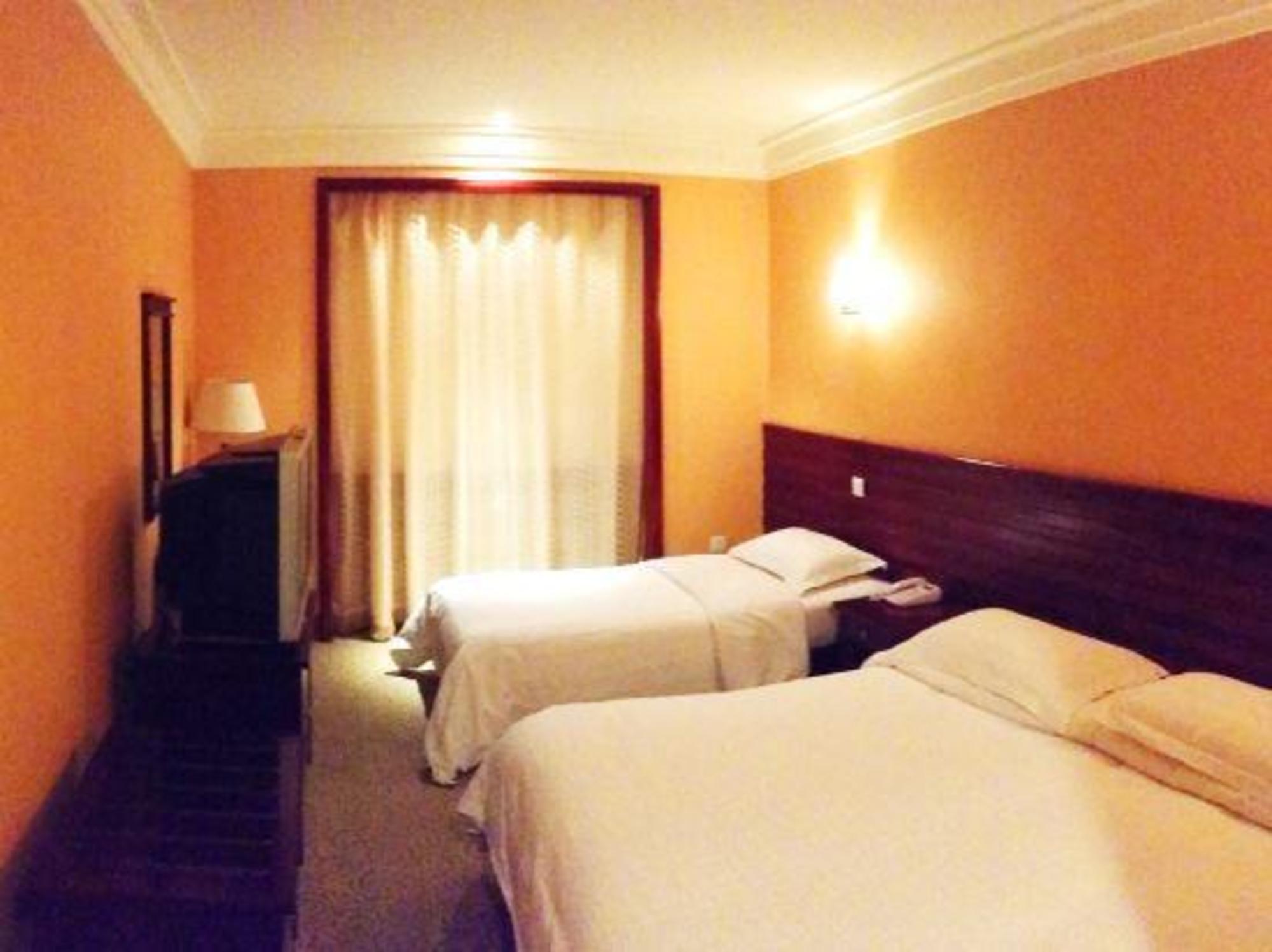 Xing Guang Hotel - last minute hotel in Fuxin