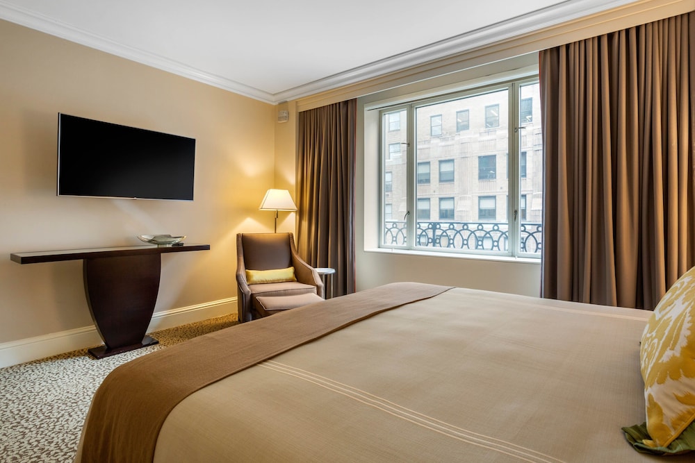 Omni Berkshire Place - photo 57