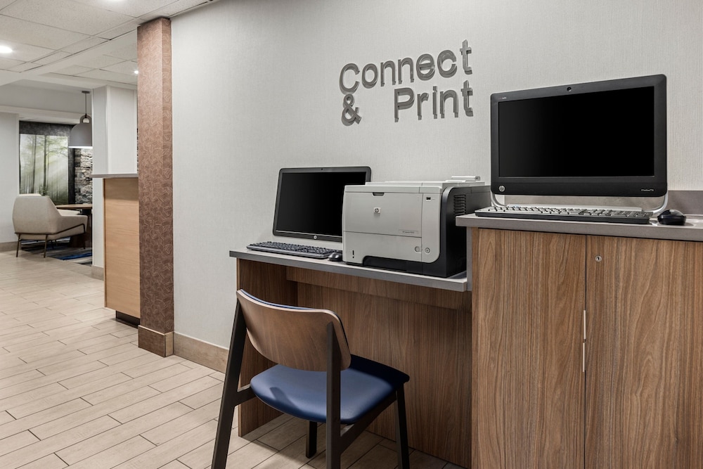 Fairfield Inn & Suites Columbus East - photo 29