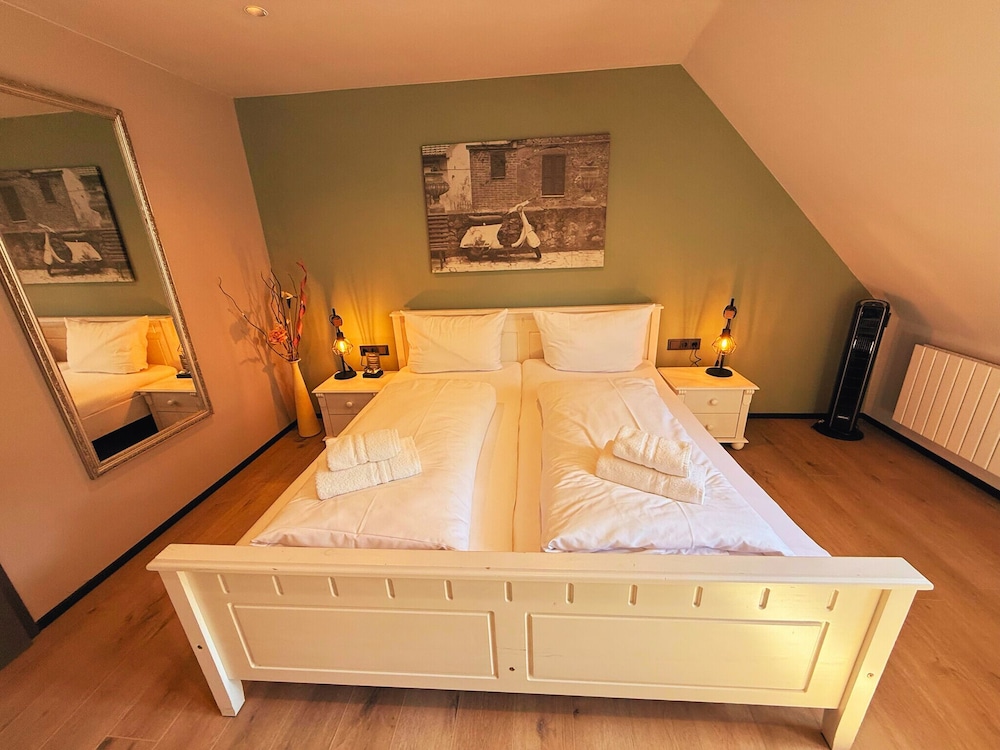 Apartments Casa da Enzo — 4-Star Luxury Hotel in Goslar, Germany