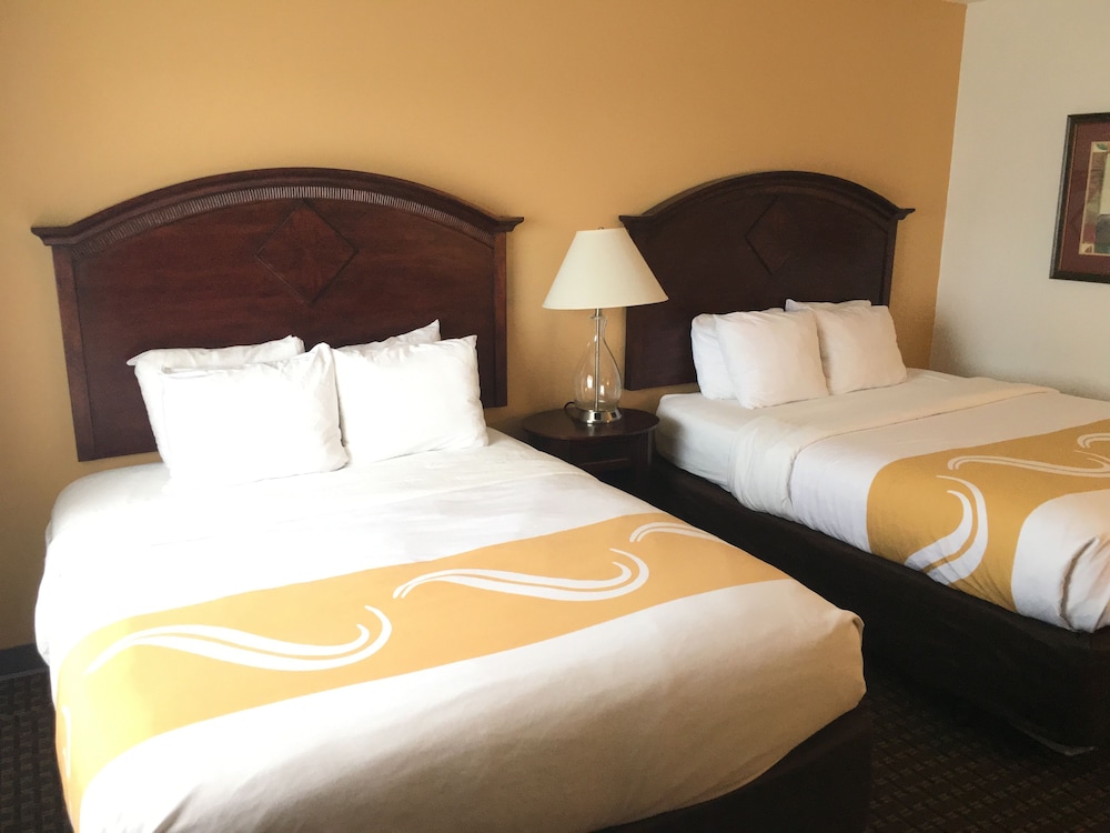 Quality Inn Airport Convention Center - photo 14