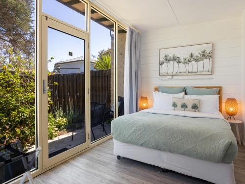 Copper Lantern Motel - carbon neutral hotel in Melbourne