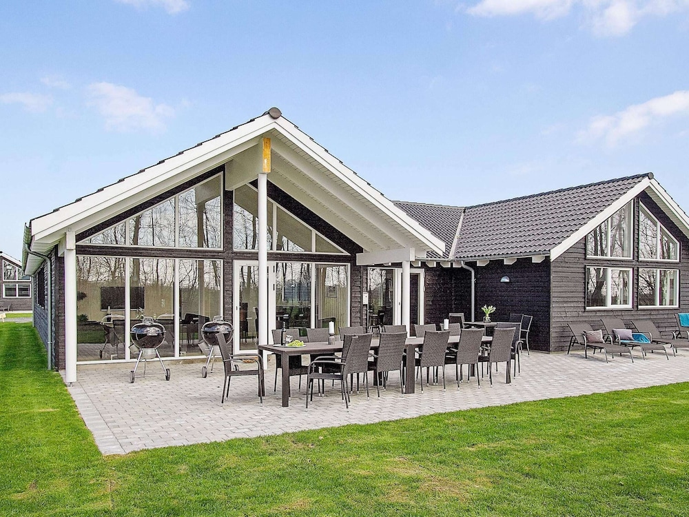 Holiday Home in Kappeln — 5-Star Luxury Hotel in Kappeln, Germany