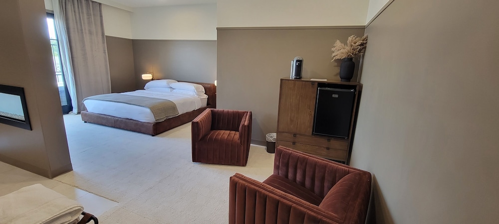 The Atlee Suites - photo 5
