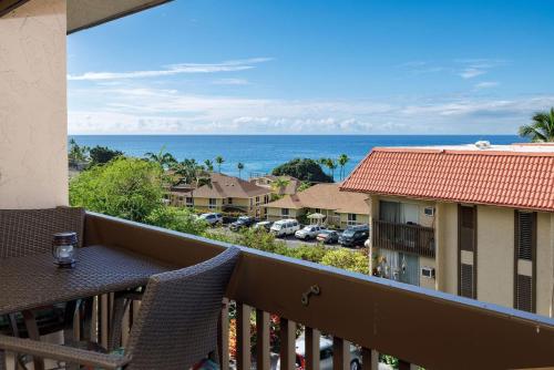 Kona Mansions 225 Top Floor 2 Story Ocean Views — Kailua Kona