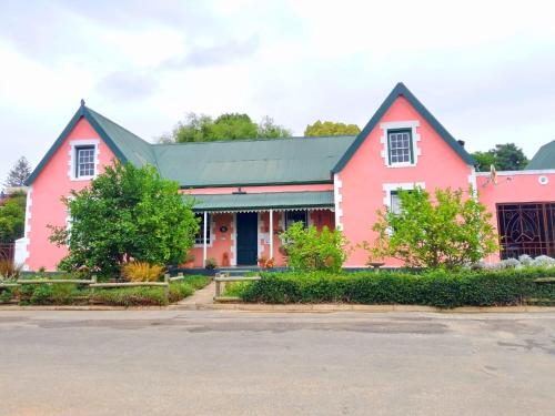 Lemontree Cottage — 4-Star Luxury Hotel in Heidelberg, South Africa