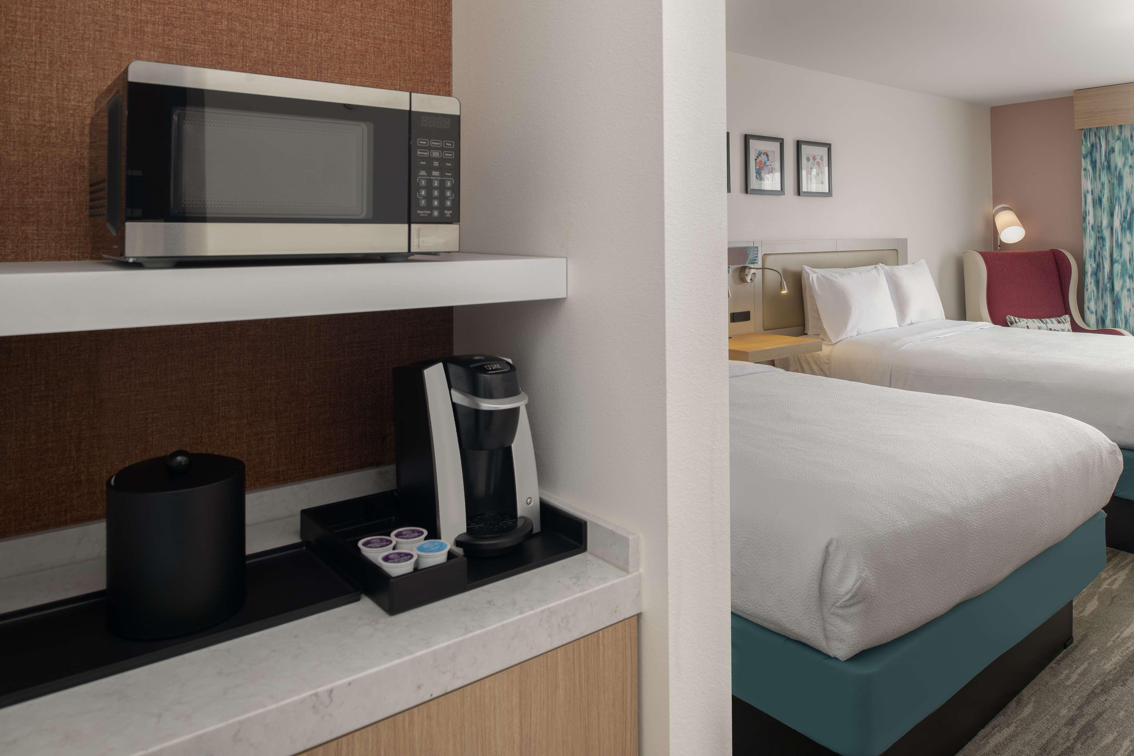 Hilton Garden Inn Tacoma Downtown - photo 4