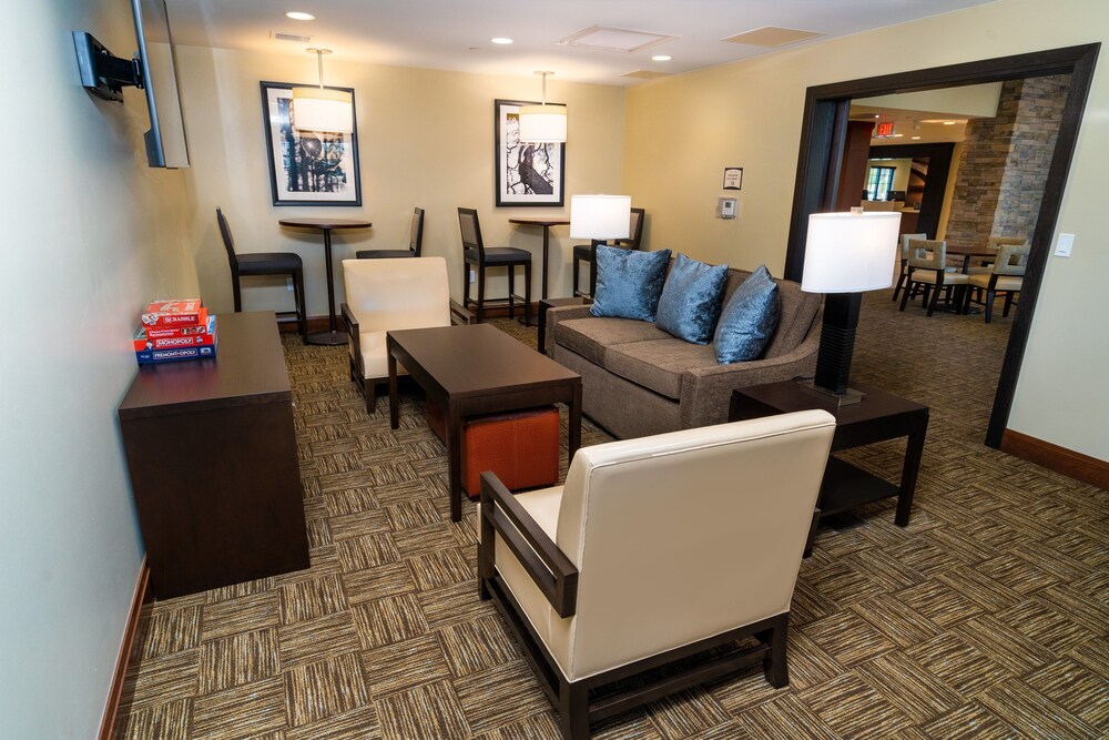 Staybridge Suites Newark Fremont by IHG - photo 22