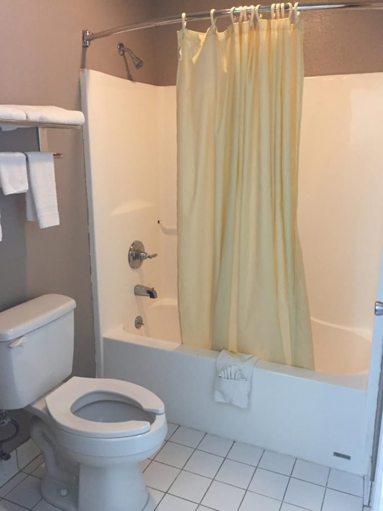 Deerfield Inn New Johnsonville - photo 19
