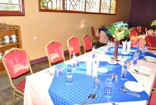 Pine Breeze Getaway Lukenya