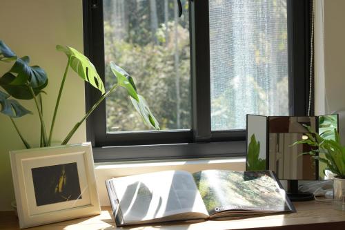 小步走路包棟民宿 One Little Step - carbon neutral hotel in Unknown City
