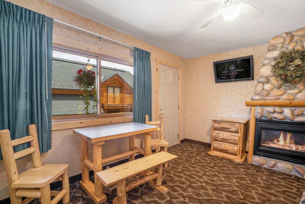 Spirit Lake Lodge - photo 25