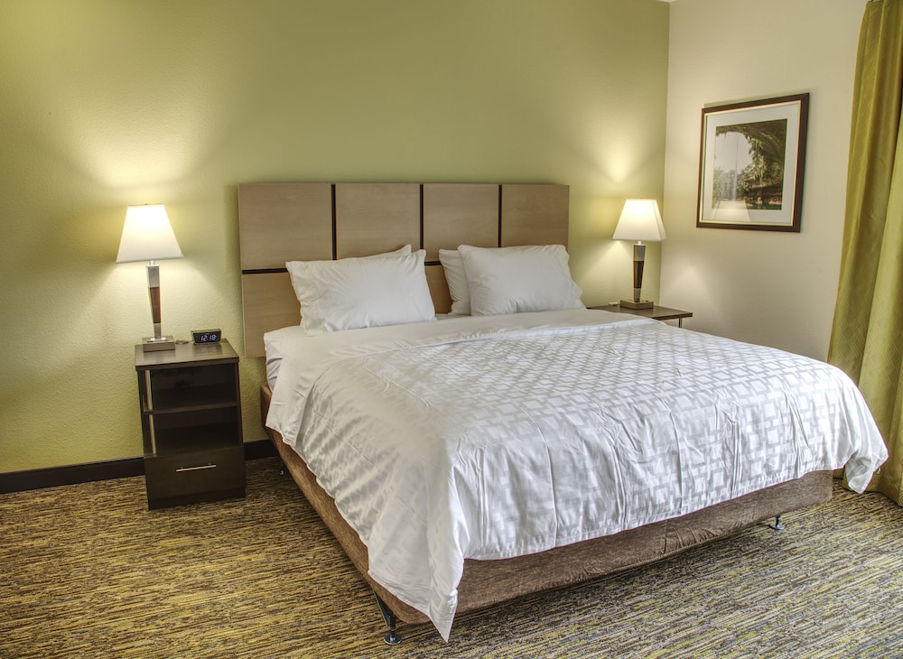 Candlewood Suites Austin North 290 & I 35 - photo 2