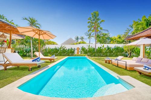 Villa Florence Pool Walk to the Beach — 5-Star Luxury Hotel in Bali, Indonesia