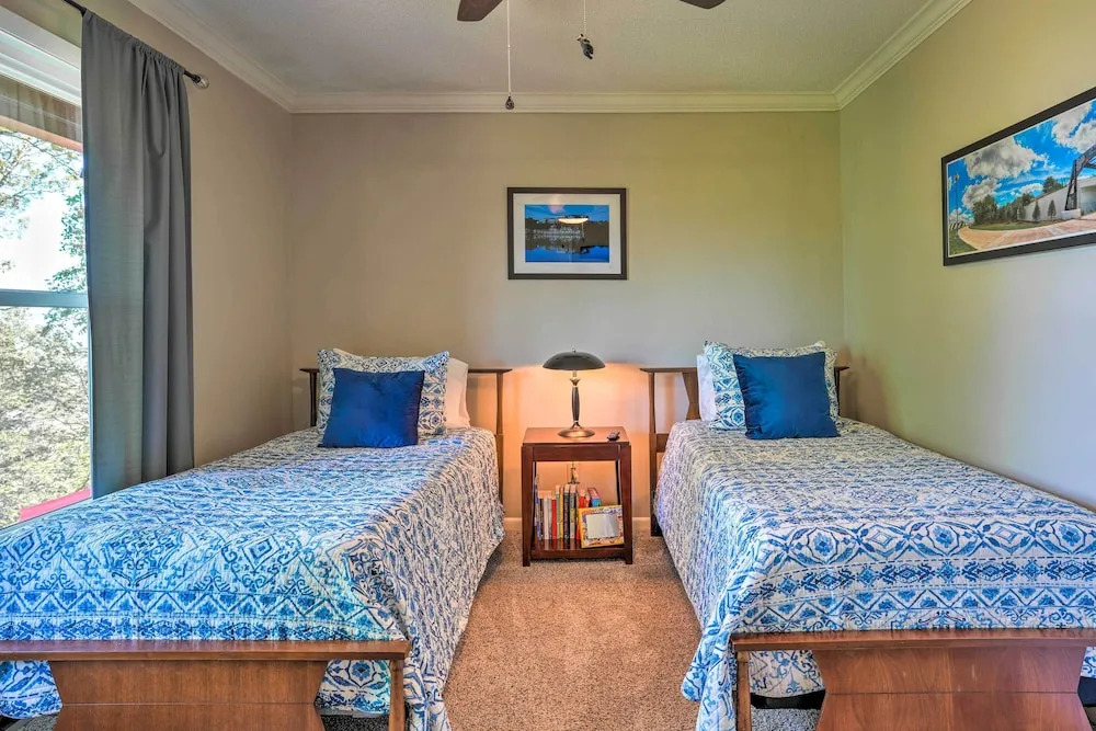 Charming Chattanooga Home with Downtown Views — 4-Star Luxury Hotel in Chattanooga, United States