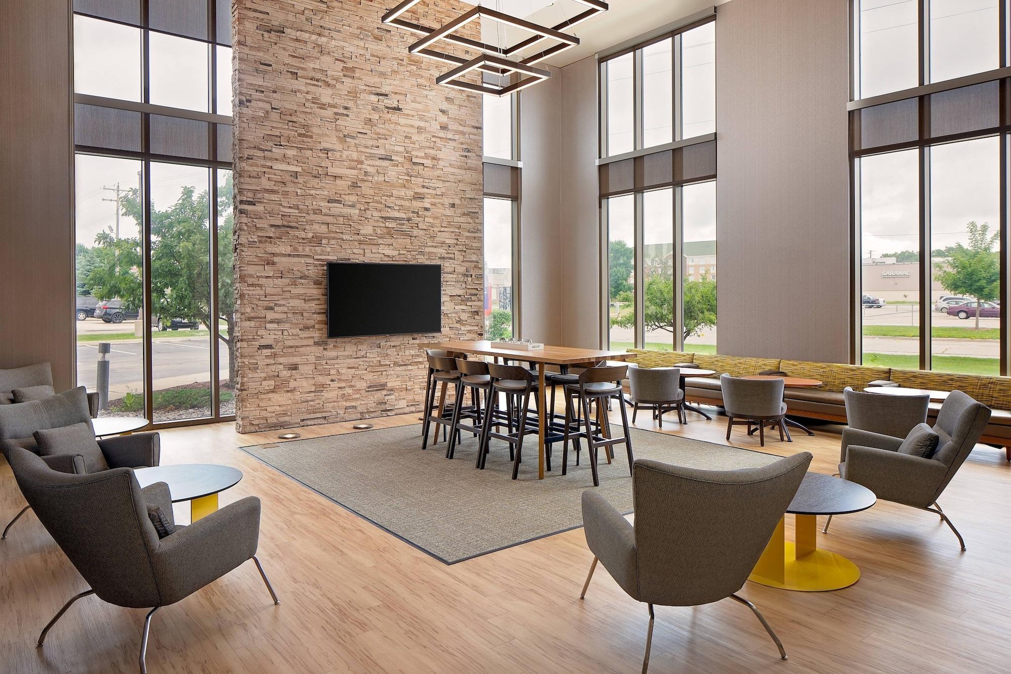 SpringHill Suites Green Bay - photo 9
