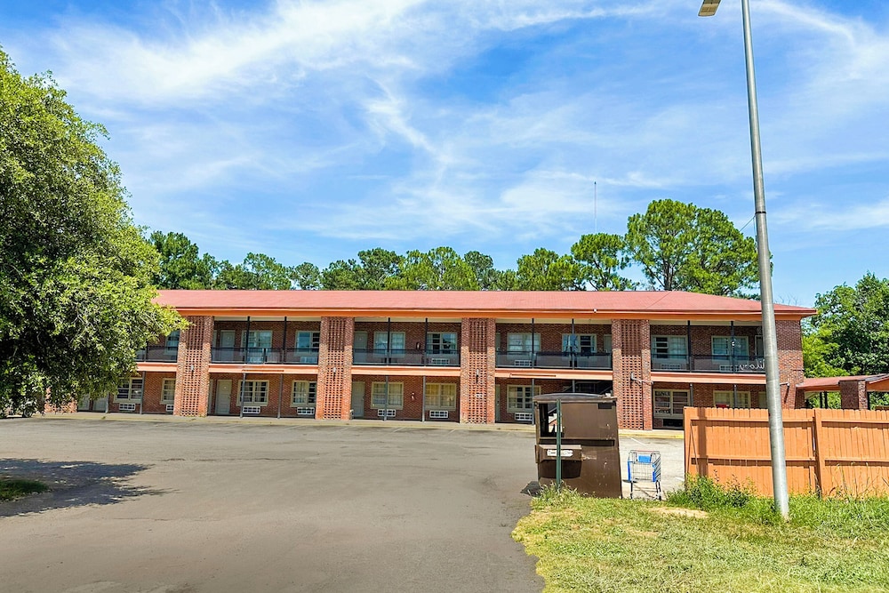 Sunrise Inn By OYO Albany - photo 29