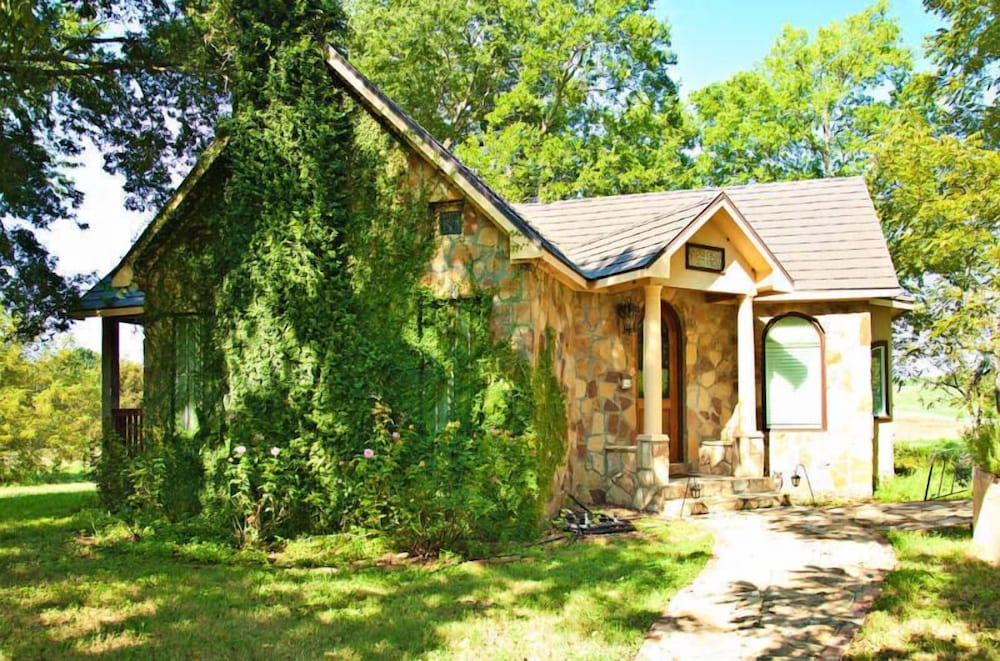 Lillian Farms Bed & Breakfast - photo 34