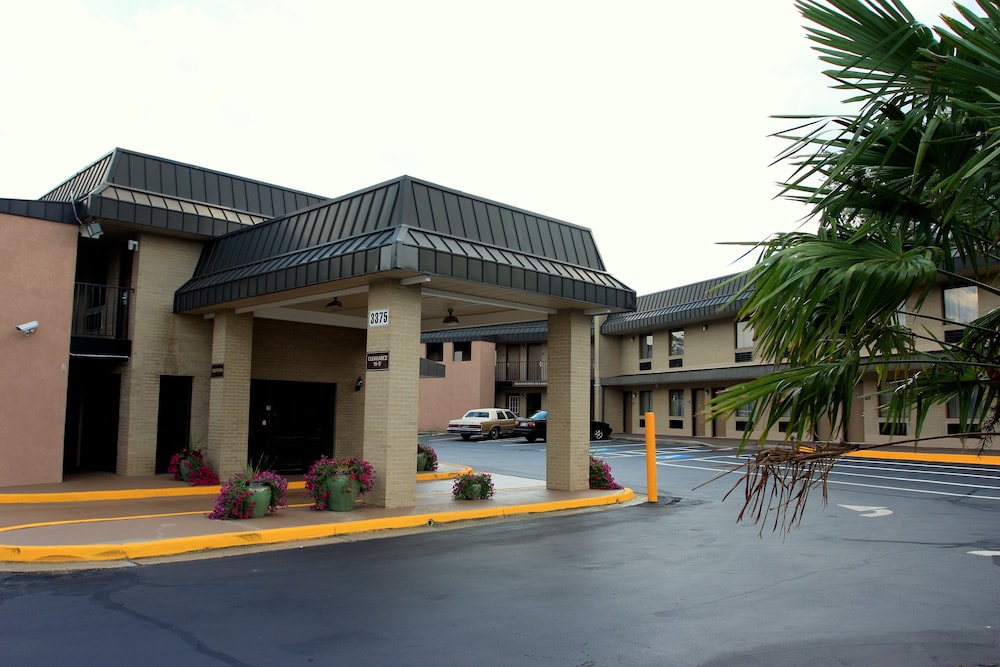Best Western Kennesaw Inn — Kennesaw