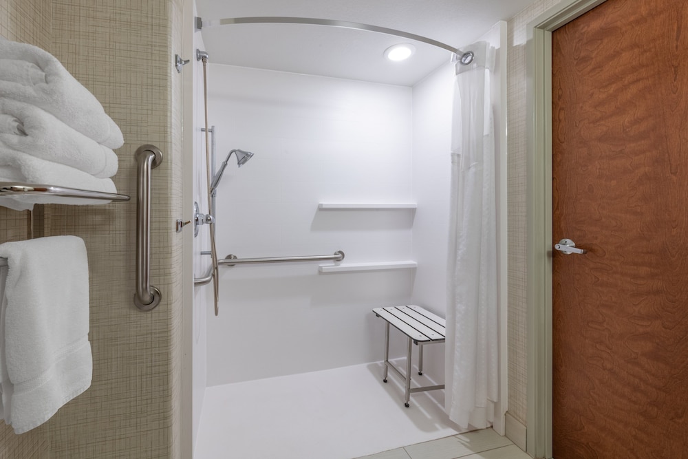 Holiday Inn Express & Suites Wheat Ridge Denver West - photo 26