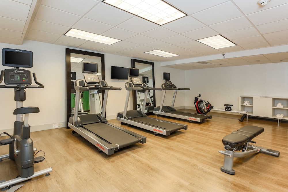 Holiday Inn Express Milwaukee West Medical Center by IHG - photo 29
