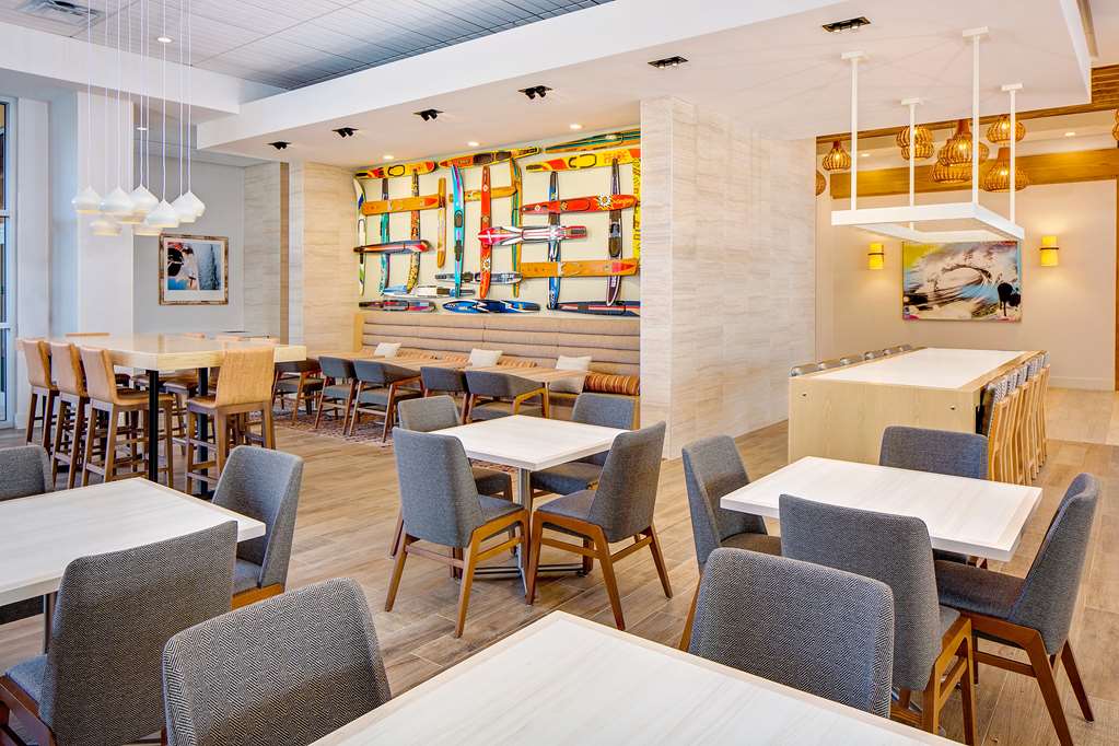Hyatt House across from Universal Orlando Resort - photo 5