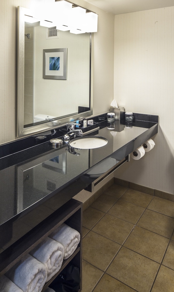 Crowne Plaza Suites Pittsburgh South by IHG - photo 22