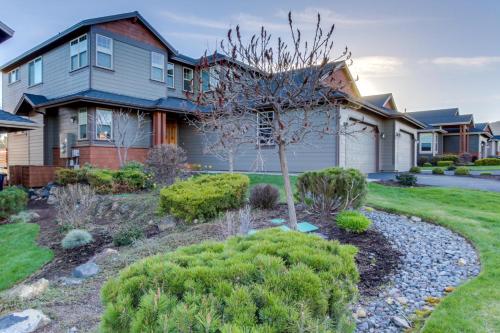Eagle Crest Forest Ridge Escape — Redmond