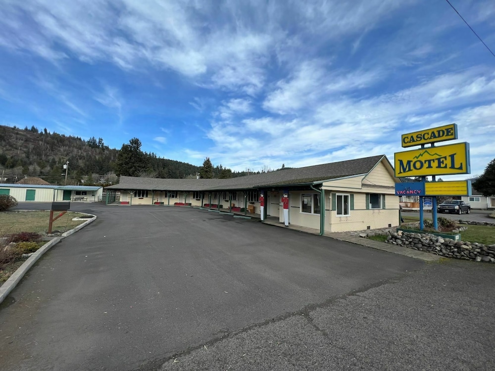 Cascade Motel - last minute hotel in Oakridge