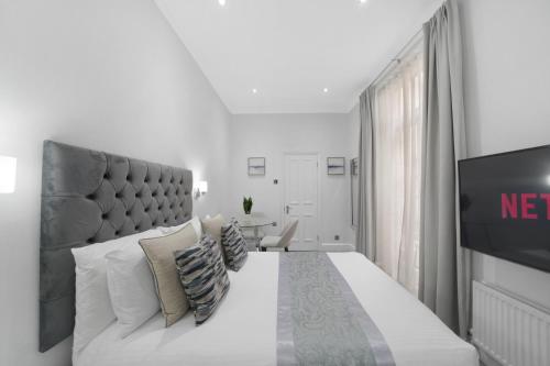Oxford Street Homestay — 4-Star Luxury Hotel in London, United Kingdom