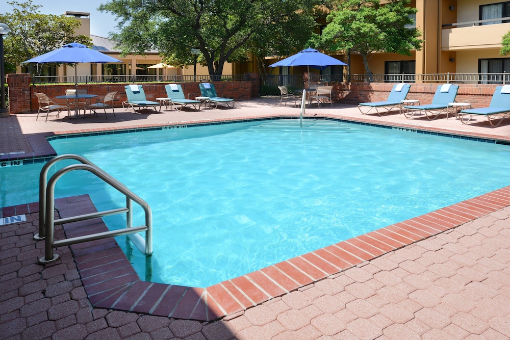 Courtyard by Marriott Dallas Las Colinas - photo 25