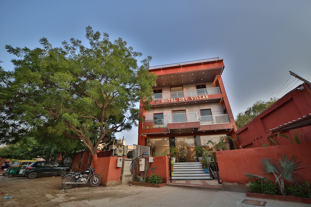 Hotel Dev Vilas Agra - carbon neutral hotel in Agra