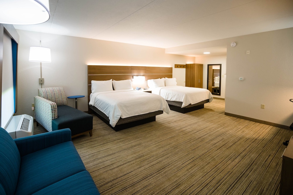 Holiday Inn Express & Suites Knoxville Farragut by IHG - photo 18