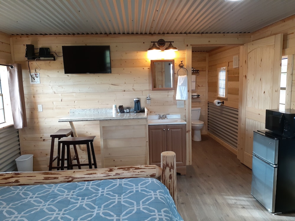 Glacier Acres Guest Ranch - photo 6