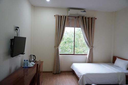 Binh Son Hotel Khach San Tai Dung Quat — Binh Son
