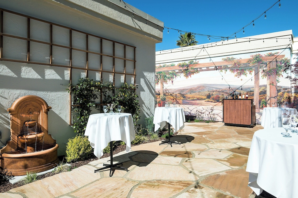 Marin Hilltop Hotel - photo 54