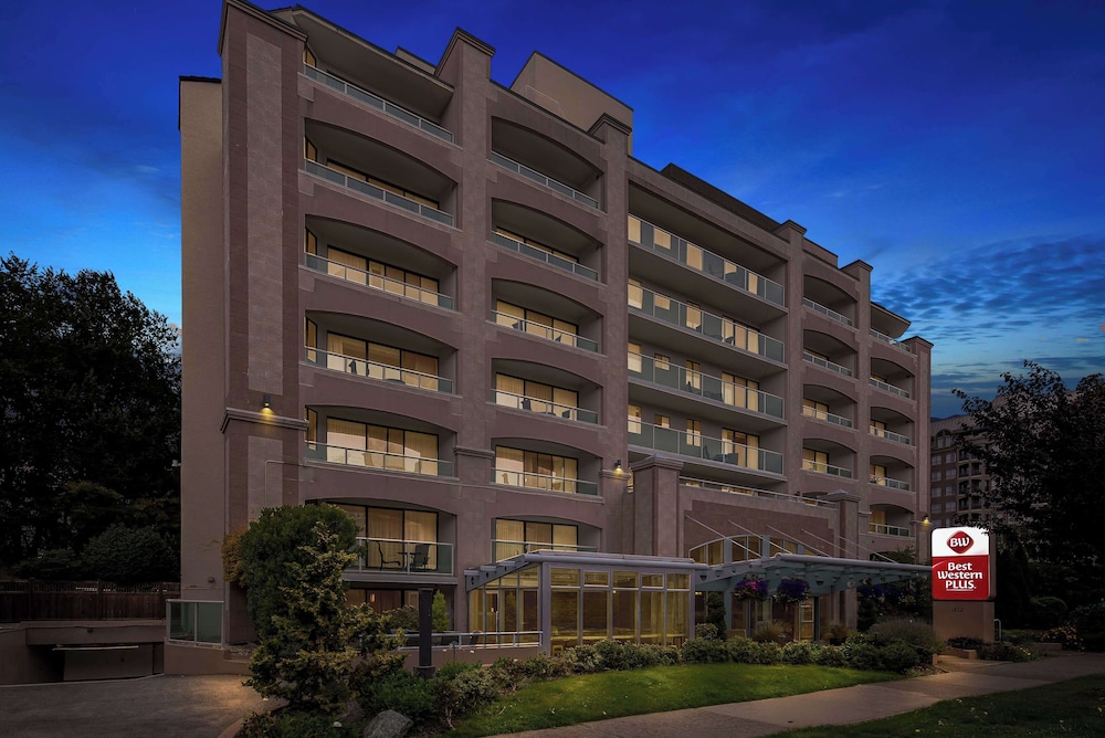 Best Western PLUS Inner Harbour Hotel