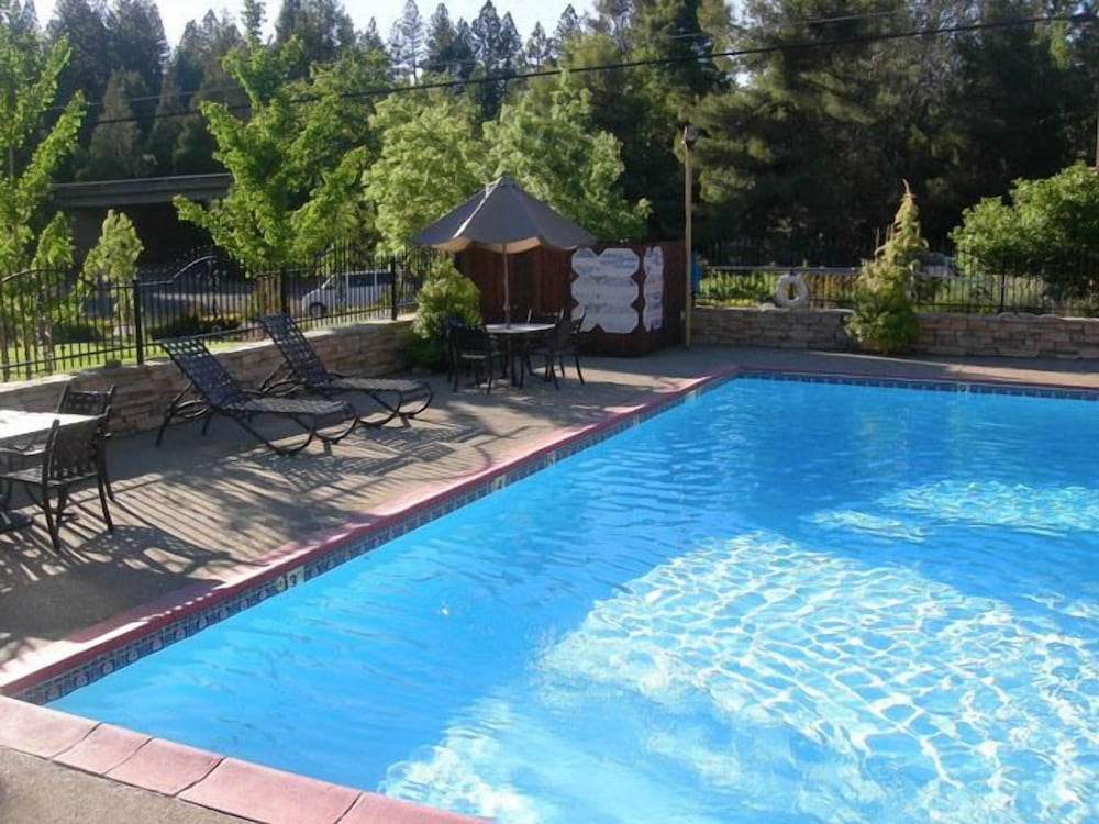 Mother Lode Motel - photo 26