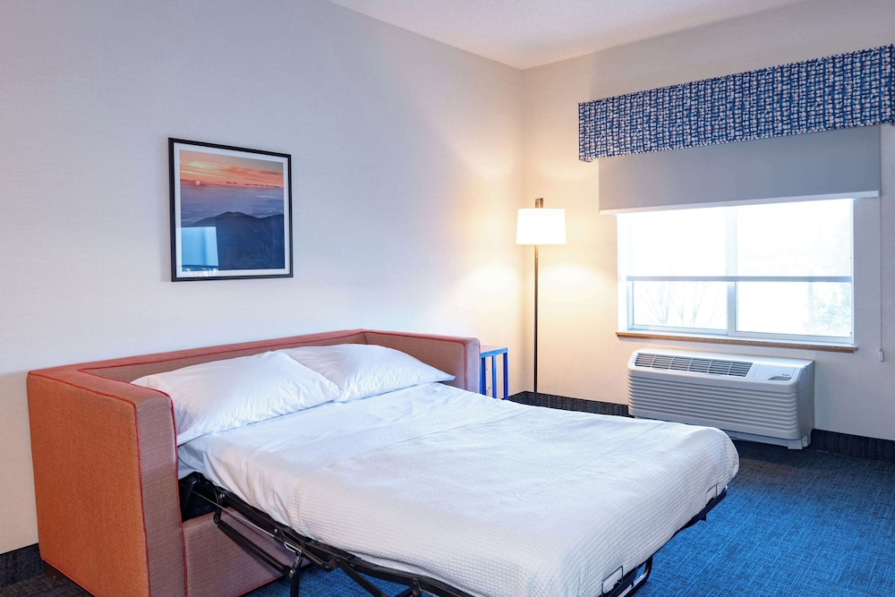 Hampton Inn & Suites Pittsburg CA - photo 41
