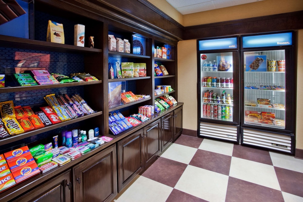 Hampton Inn & Suites Oxford Anniston - photo 49