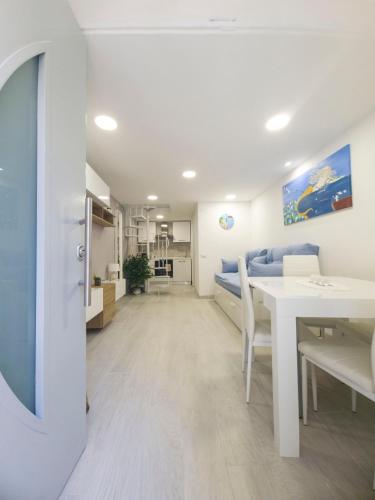Partenope dorata — 4-Star Luxury Hotel in Naples, Italy