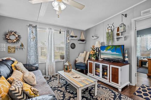 Palm Key Oasis Close to Attractions — 4-Star Luxury Hotel in Davenport, United States