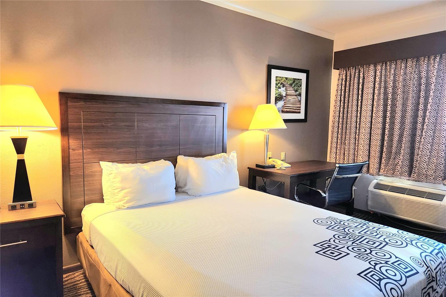 Days Inn by Wyndham Navasota - photo 30