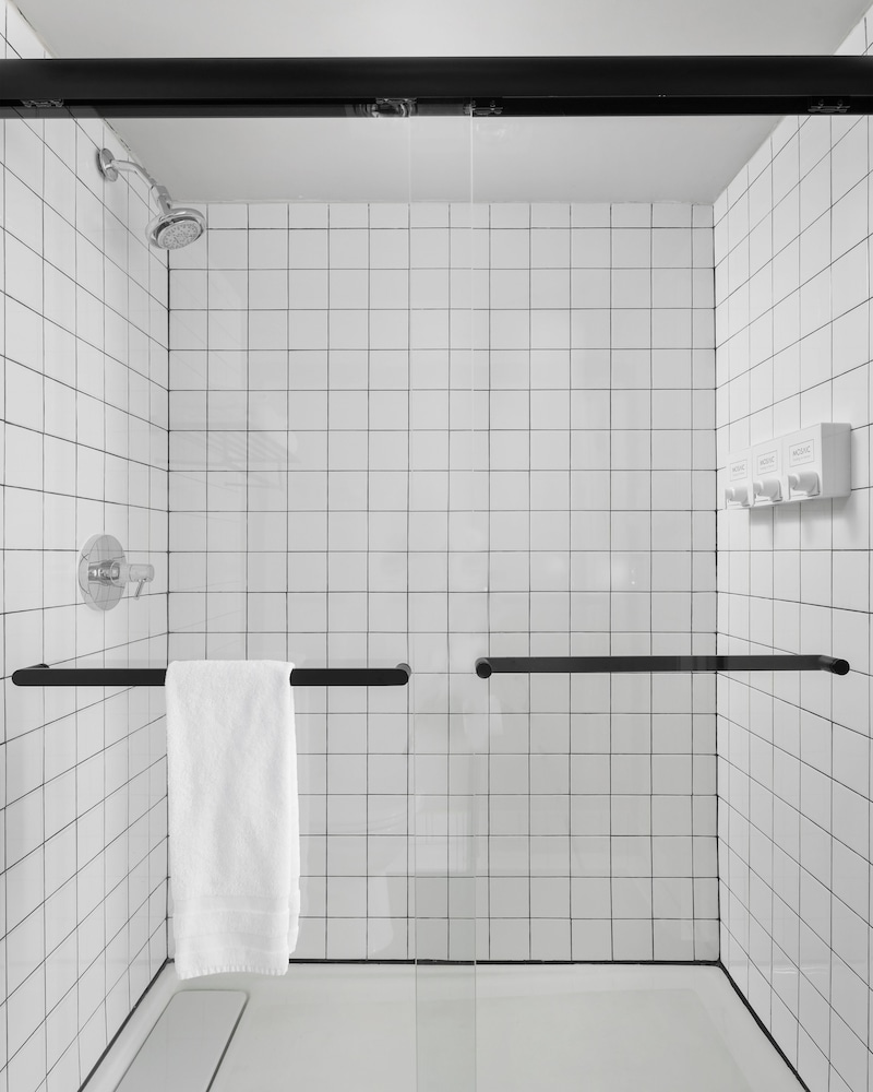 The Coachman Hotel - photo 75